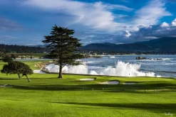 Clearance Pebble Beach Sunday Afternoon By Bart Keagy - Metal Print